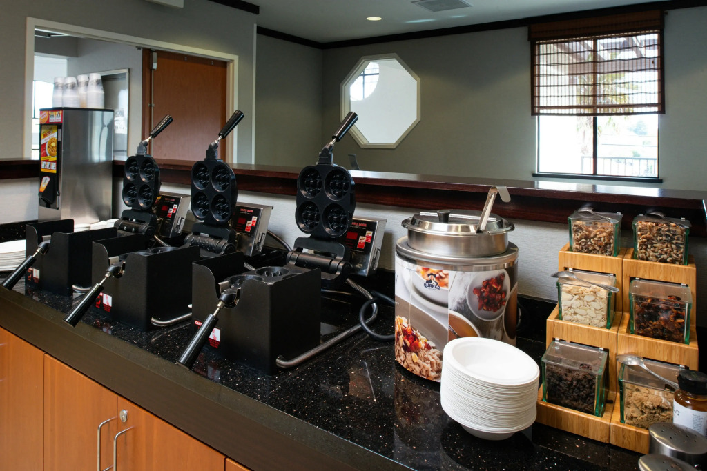 Fairfield Inn & Suites Santa Cruz - Capitola