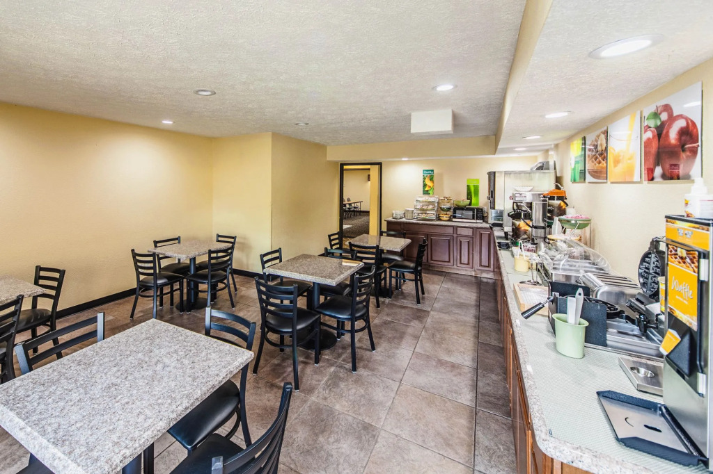 Quality Inn Decatur near US-224