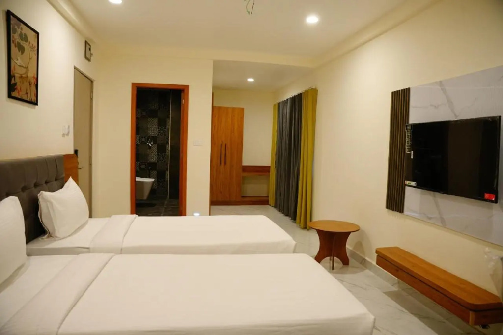 Lemonridge by Monday Hotels IDPL Balanagar