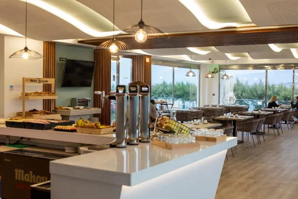 Playa de Foz Hotel & Spa by gaiarooms