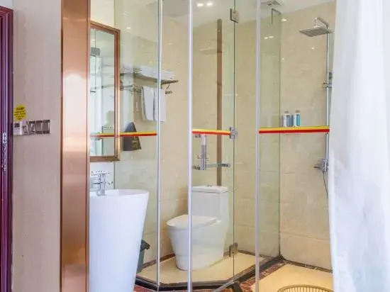 Baiyun airport Grandhyaat  hotel  (Airport transfer  Renhe subway station))