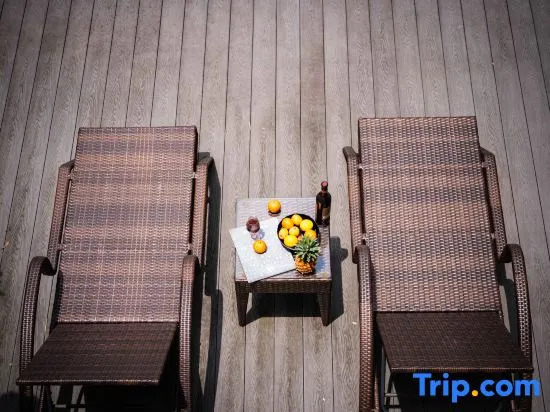 Misty Yunshan Villa · Private Hot Spring & Creek Inn (Anji Canyon Rafting)