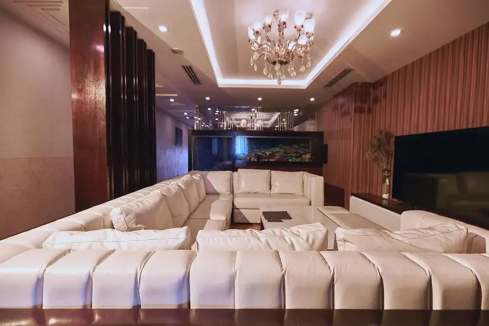 Mercury Boutique - Hotel & Apartment in Danang Central