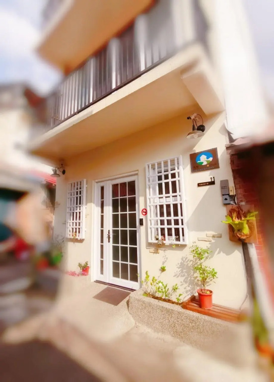 Slow Inn