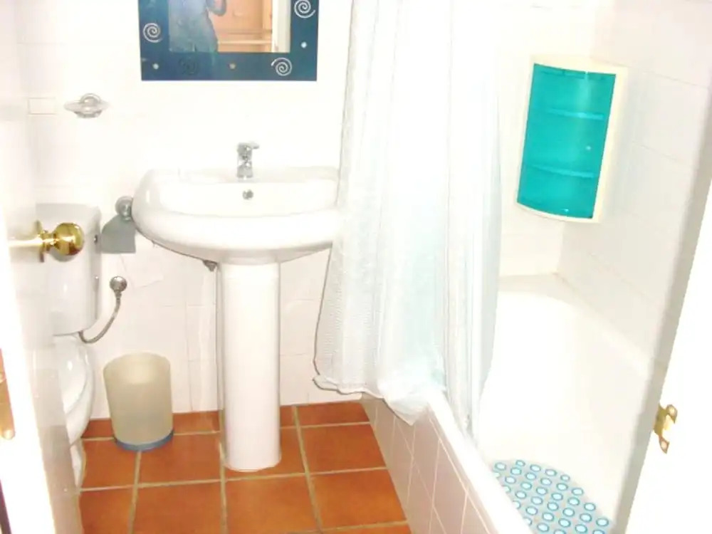 House With 3 Bedrooms in Islantilla, Huelva, With Pool Access and Encl