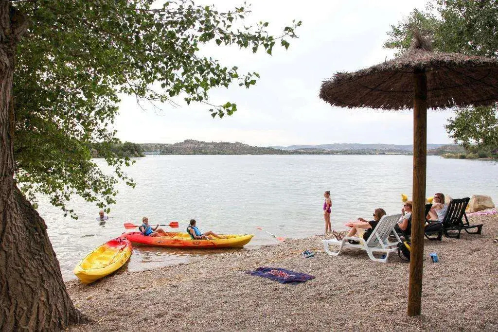 TAIGA Lake Caspe