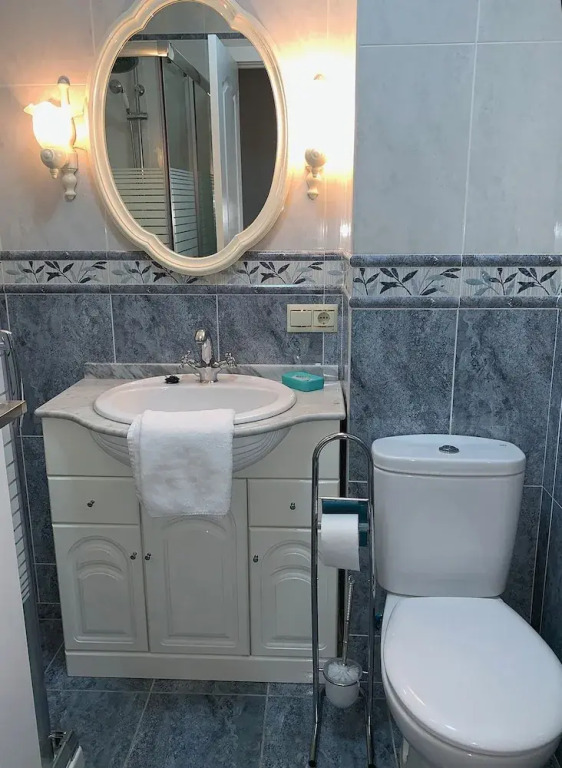 Modern luxury apartment near city center