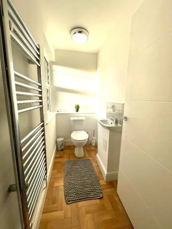 Prosper House Apartment 5