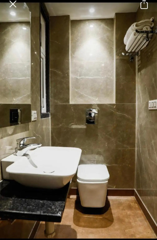 Hotel oak plaza New Delhi railways station