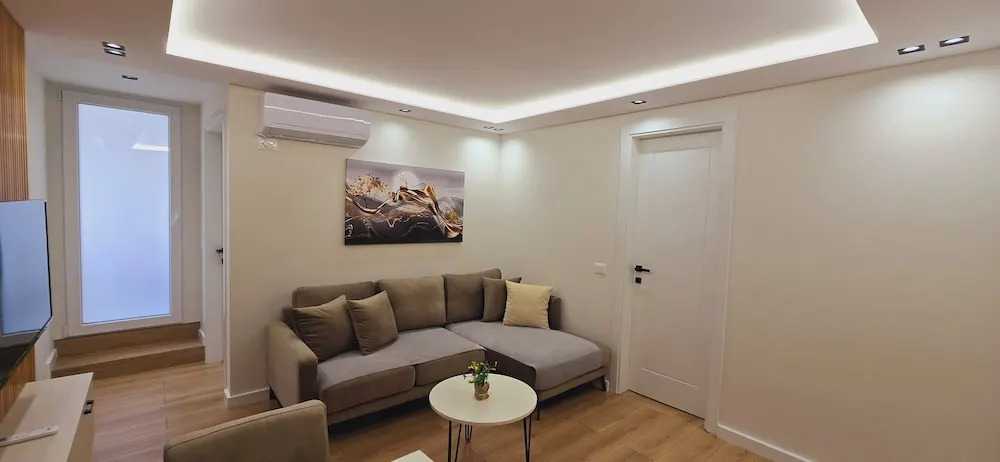 Arkle Apartments 2