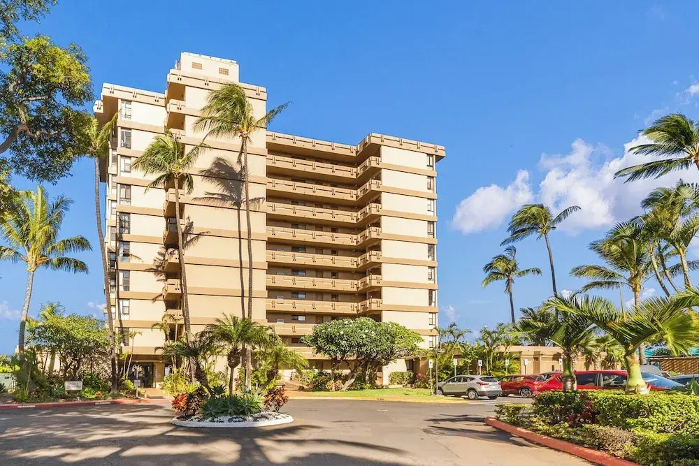 Maui Kai 903