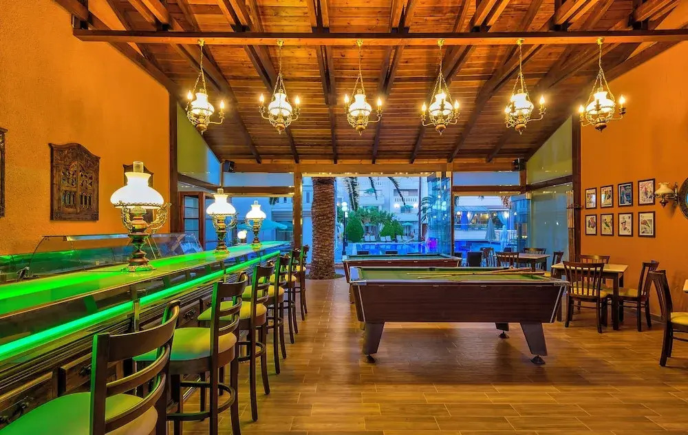 Castle Suites Hotel