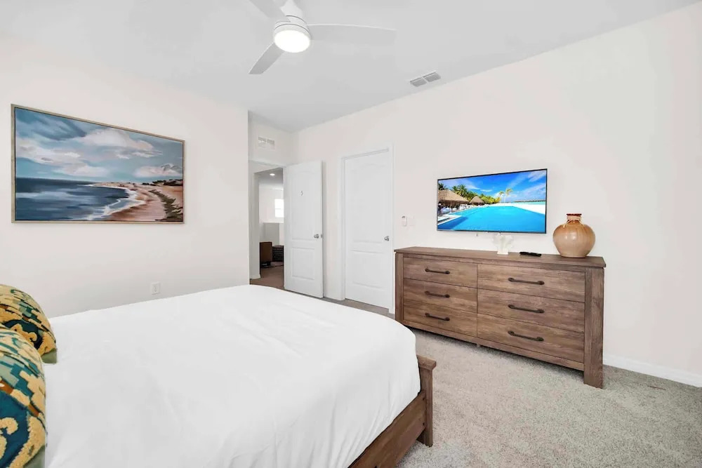 Resort Oasis w/ Game Room: 11 Mi to Disney!