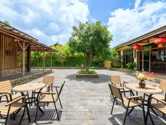 Bixiang Inn