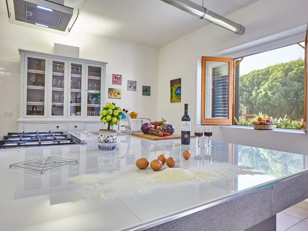 Villa in Pozzallo Near Sandy Beaches
