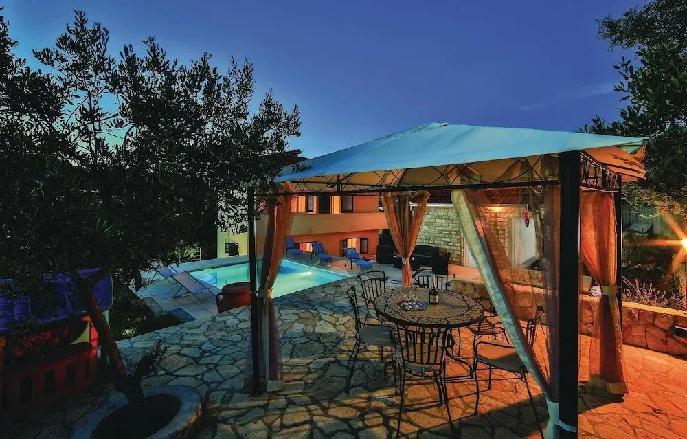 Beautiful Home in Trogir With Wifi and 2 Bedrooms
