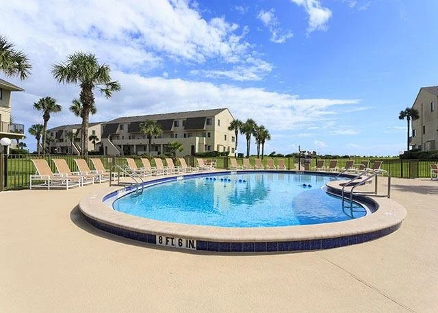 Summerhouse Beach And Racquet Club