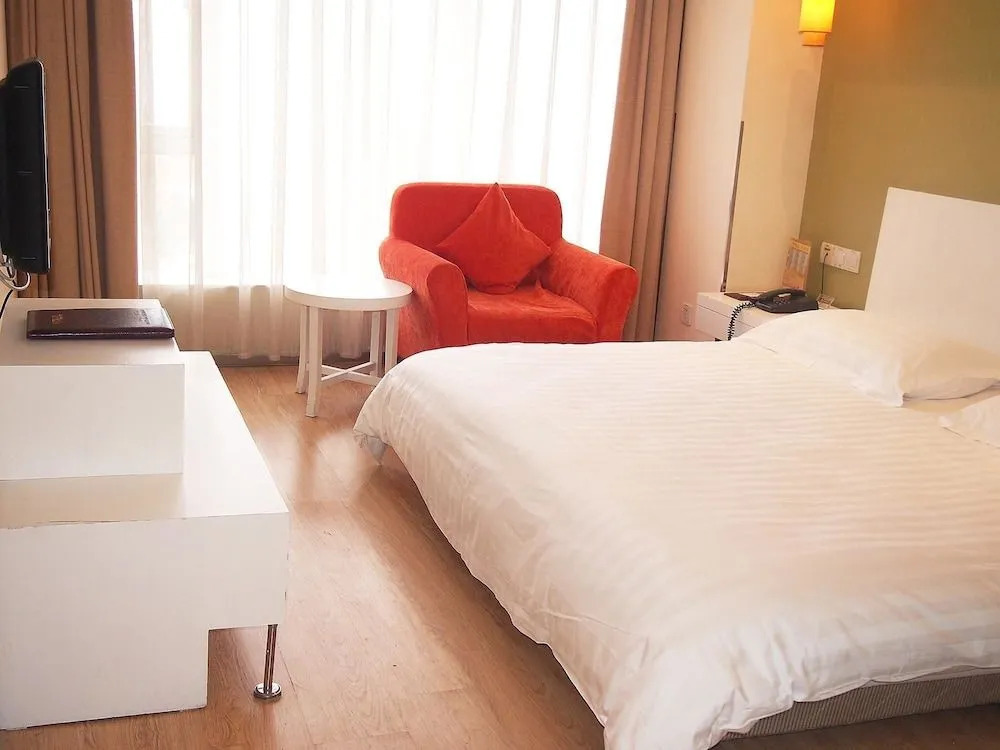 Motel 268 Shenzheng Huanggang Branch