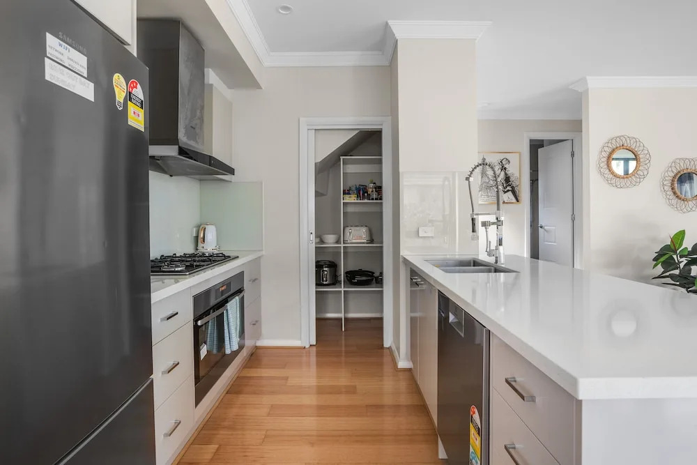 New Comfort house near Box Hill