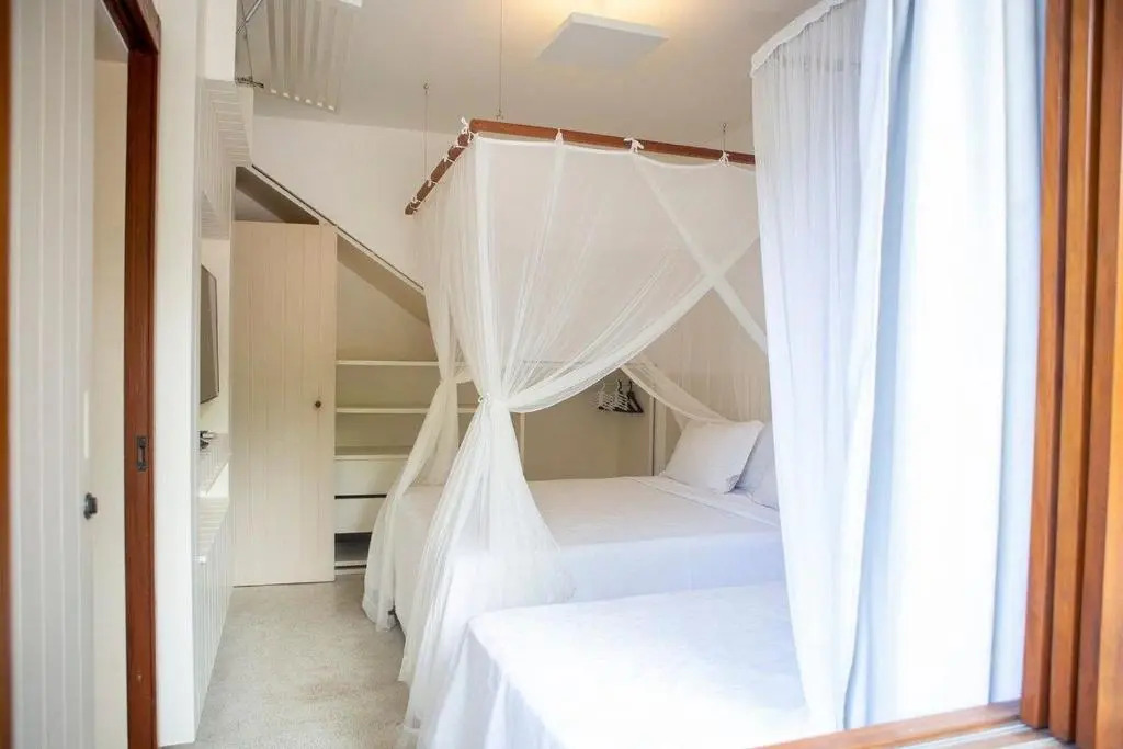 Excelente casa, pé na areia, no melhor de Arraial