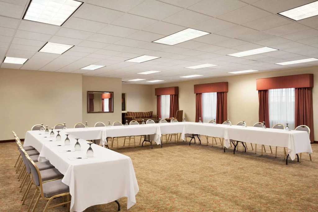 Four Points by Sheraton Bedford Manchester Airport