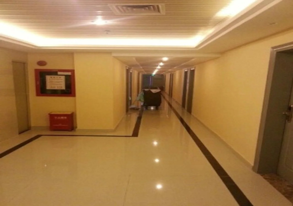 New World Hotel