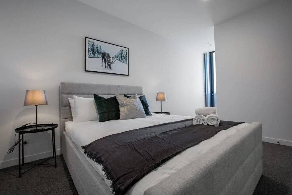 Simple And Cozy Apartment In Parkville