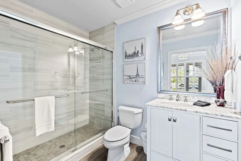 Bologna - Luxury 2-BR Condo with Lake & Golf Views at Green Links, Lely Resort. Access to Pool, Hot Tub, Tennis Courts, and Golf Courses. Near Naples Beaches & Downtown