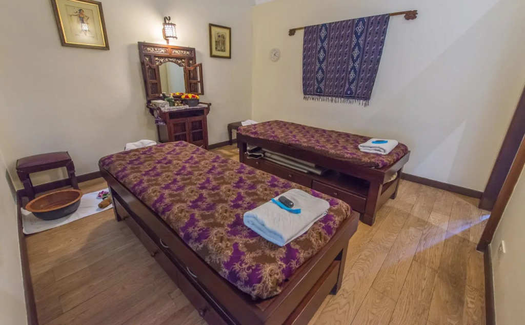 Indra Maya Pool Villas