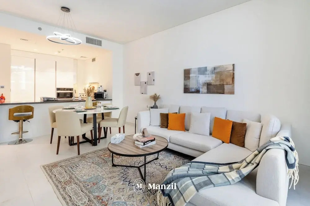 Manzil - 2BR w City View near Dubai Mall