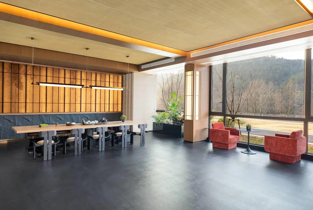 Days Hotel By Wyndham Lishui Liandu