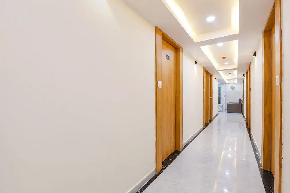 FabHotel Crystal I - Gandhinagar