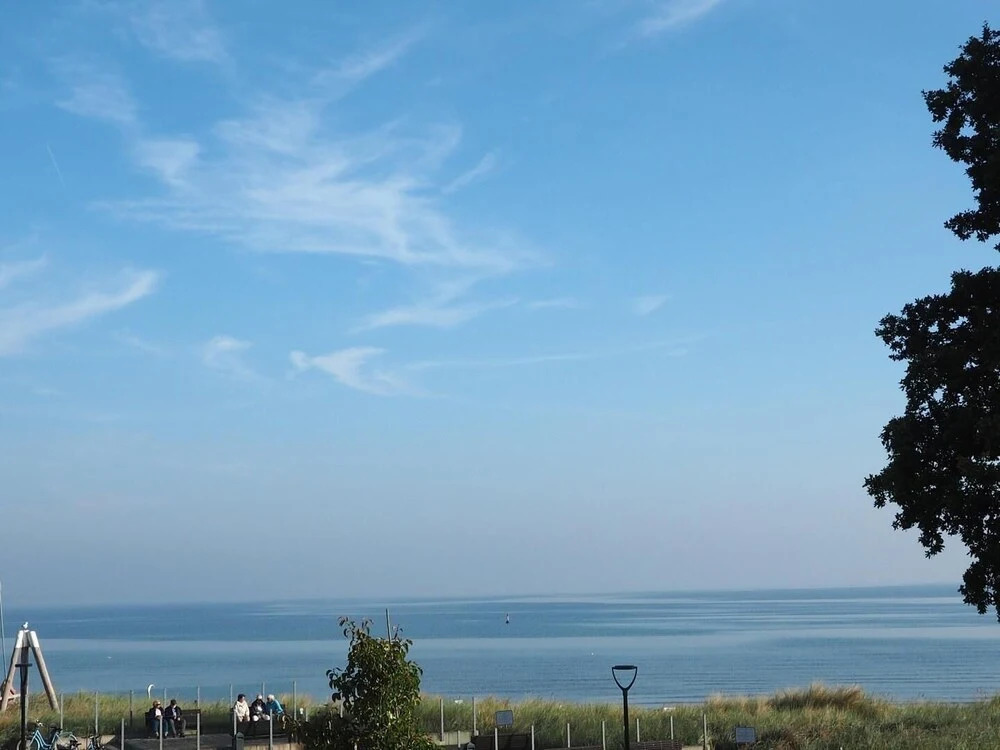 Str/106 - Strandallee 124 - Seeblick