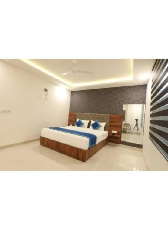 Hotel Deluxe Stay Inn