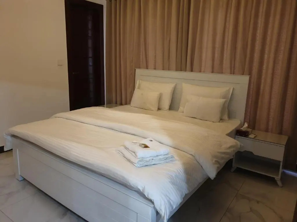 White House Executive - Guest House Islamabad