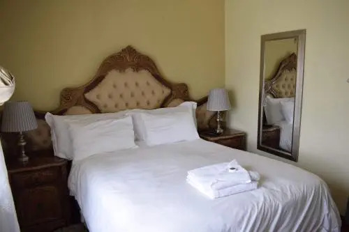 Lalela House Boutique Guesthouse