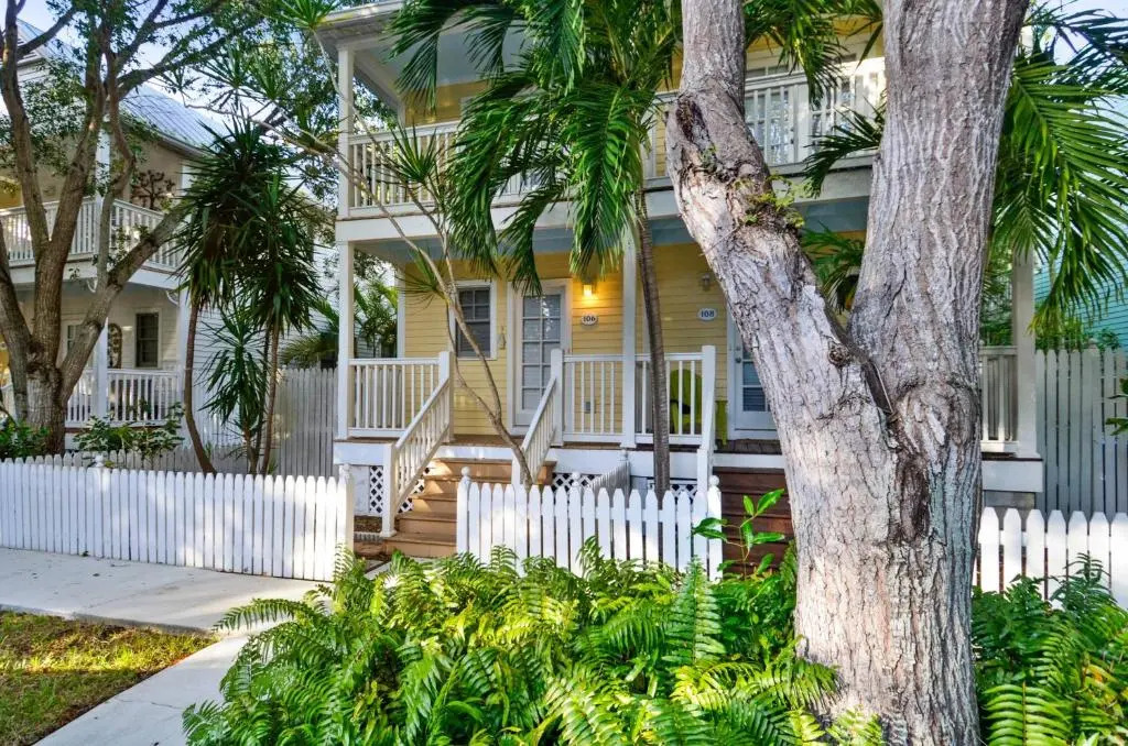 Paradise Point by AvantStay