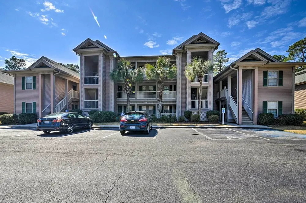 Welcome to After Dune Delight Golf Course Condo!