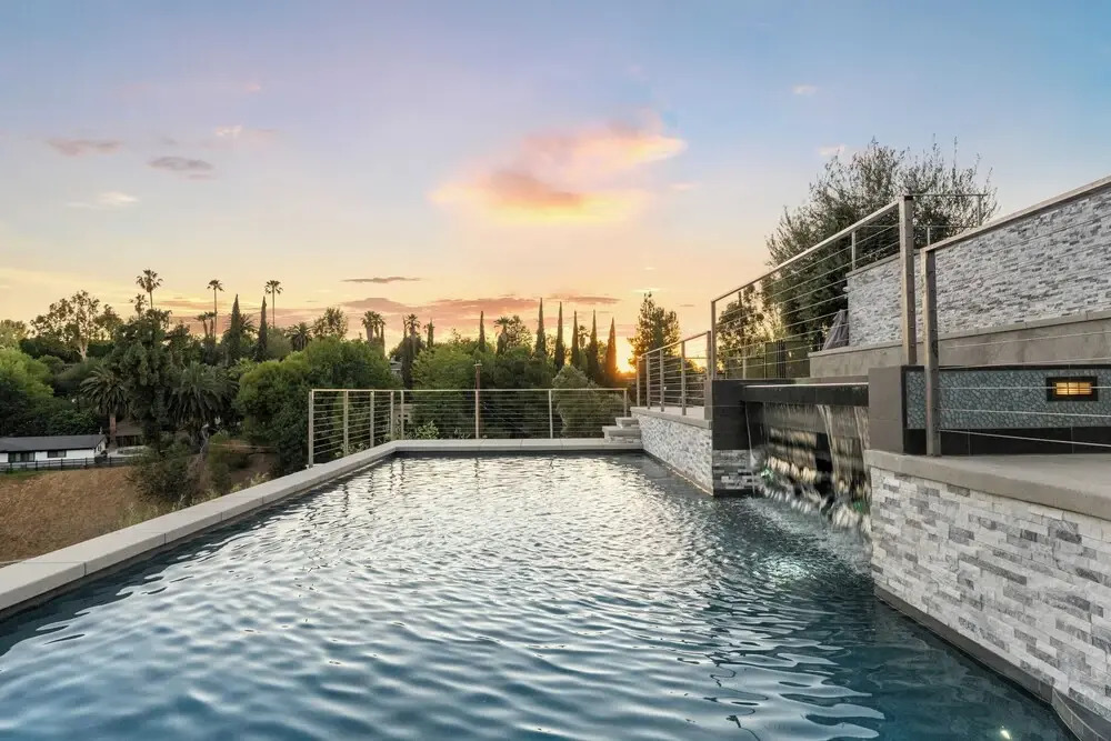Luxe 8000 Sqft w/ 2 Pools, Sauna, Putting Green, Game Room Alta Vista Estate