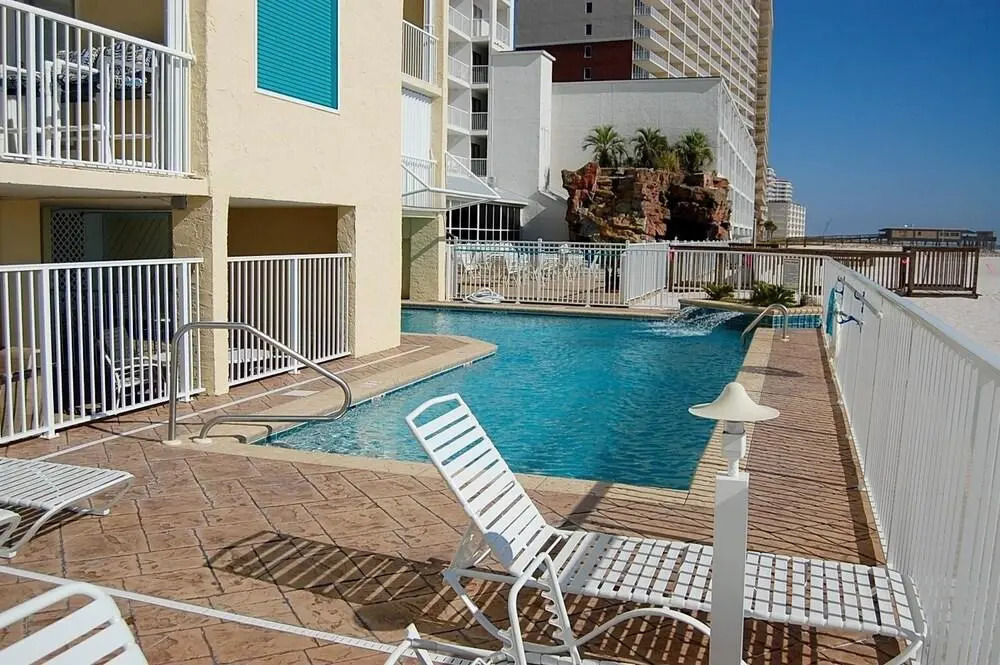 Castaways 3B 2 Bedroom Condo By Redawning