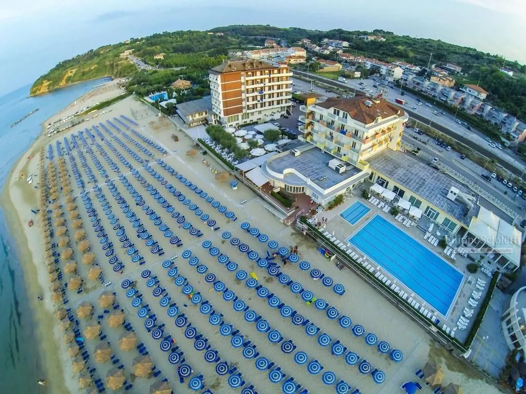 Hotel Mara