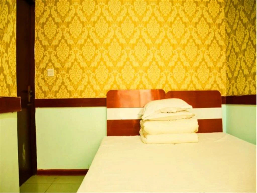 Da Lian Chun Yuan Hostel