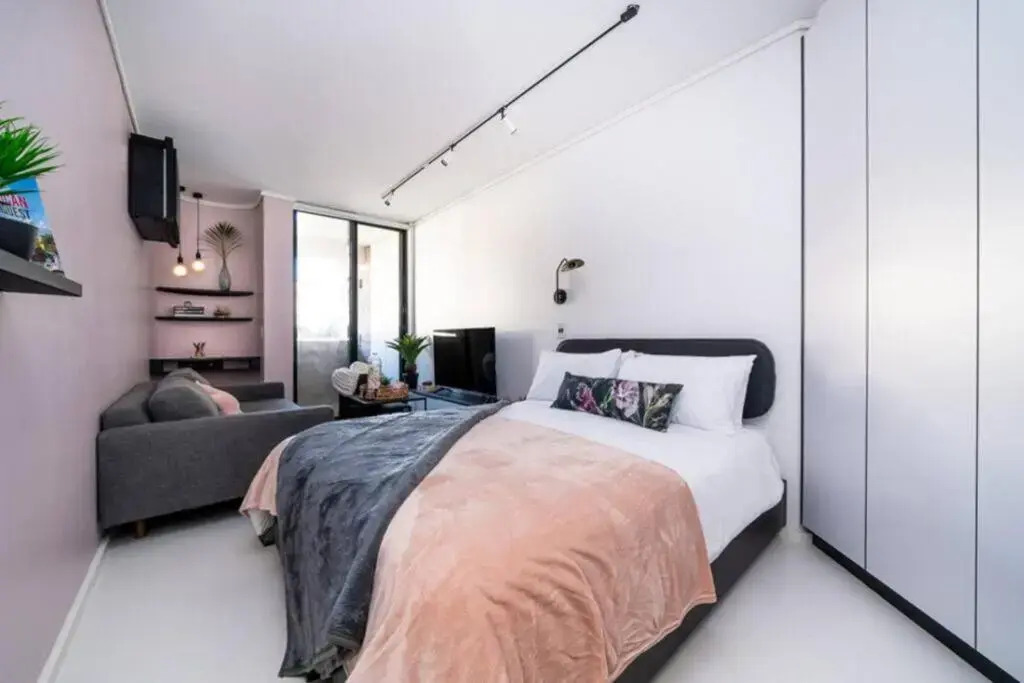 Sassy Studio in Trendy Sea Point