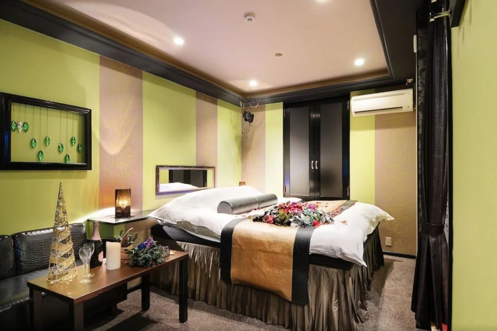 Hotel Blanc Chapel Christmas Sakai