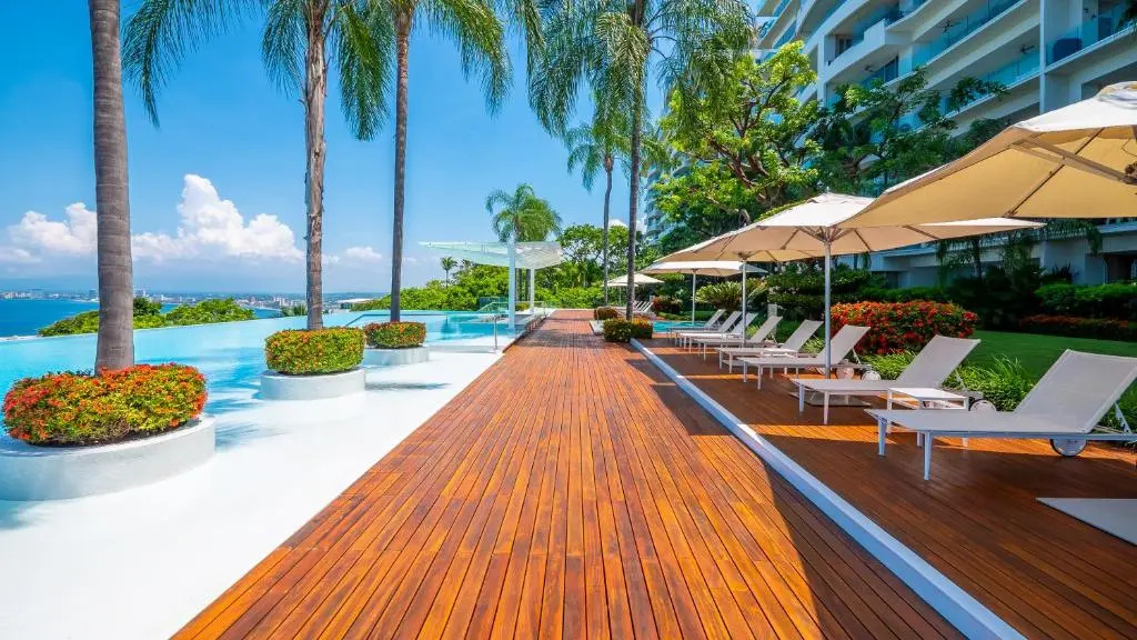 Avalon 907 Modern, Spacious / 9th F Private Pool