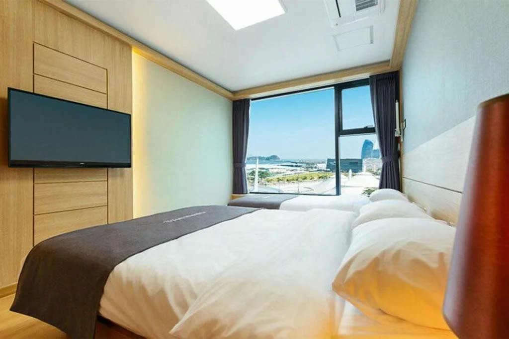 Paulownia Hostel & Guest House