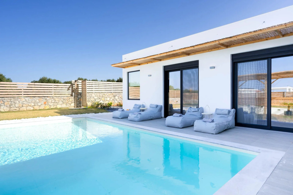 Sardines Luxury Suites