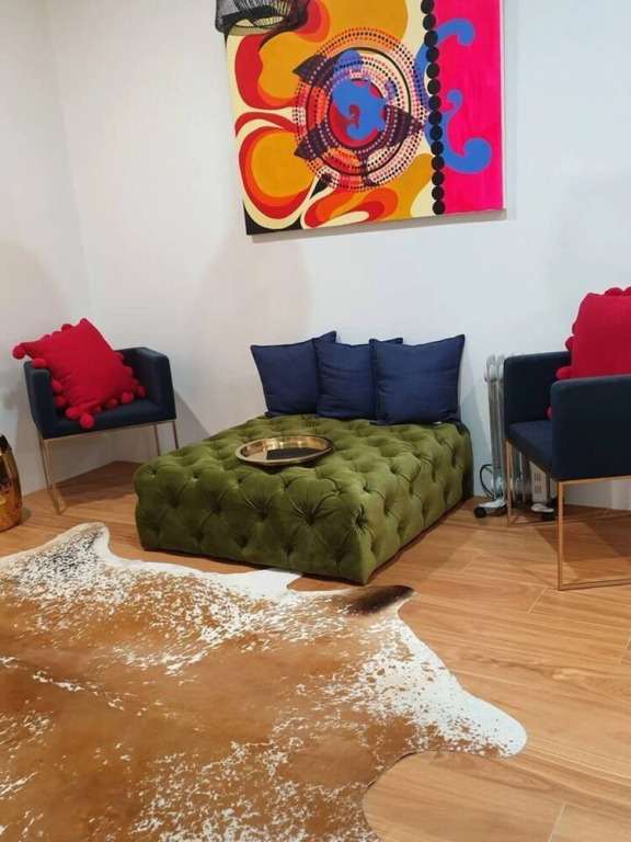 THE Roezetta 3 Luxury Stylish Unit, Walk TO City