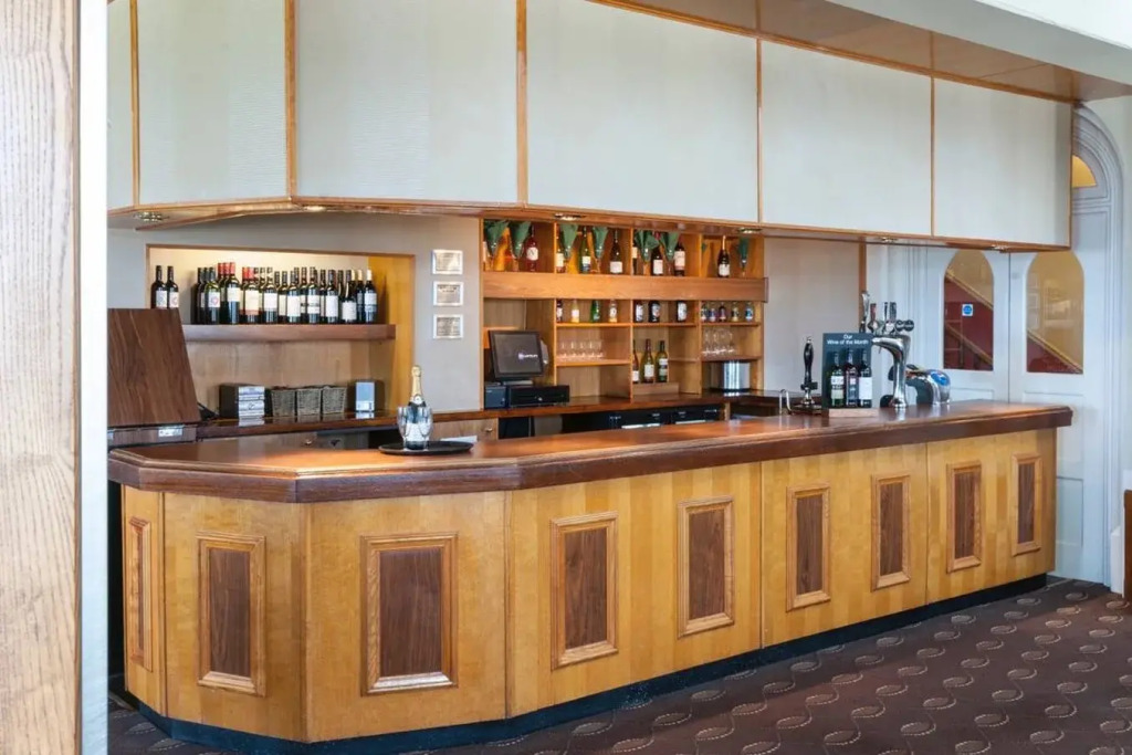 The Golden Lion Hotel