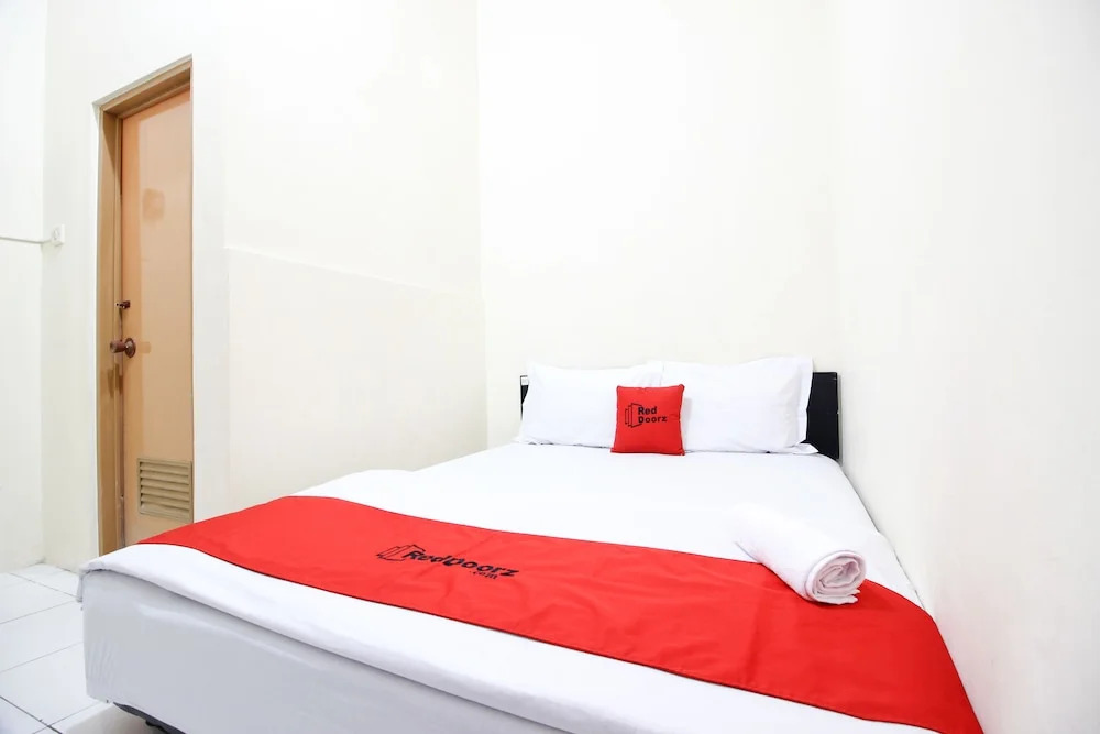 RedDoorz near Universitas Negeri Yogyakarta 2